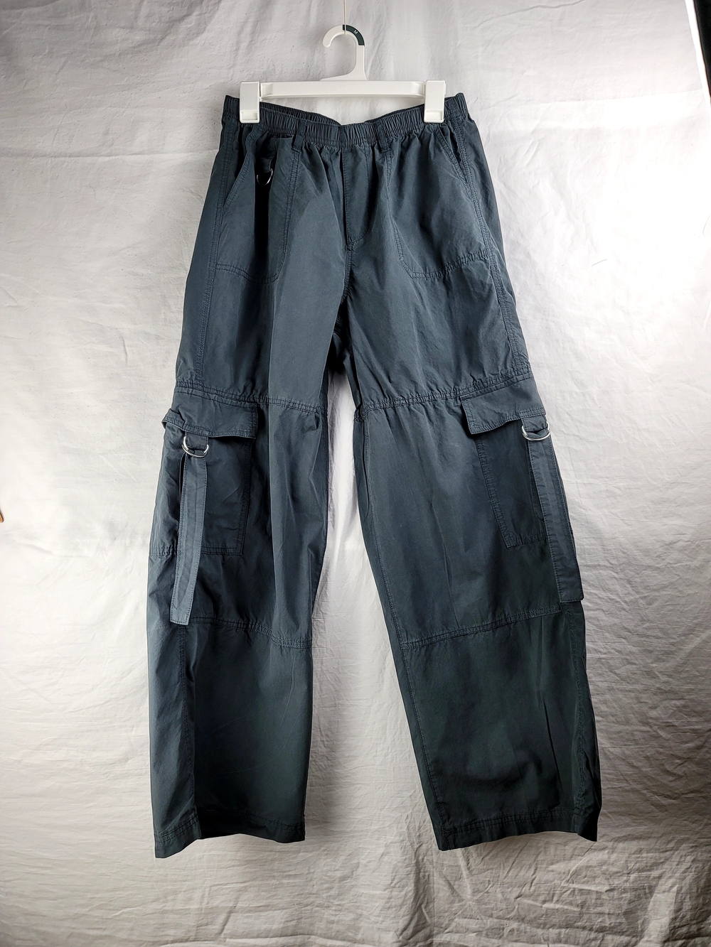 Mid-Rise Wide-Leg Pull-On Cargo Pants Pewter (Dark Faded Charcoal Gray)